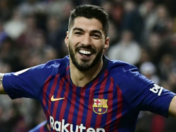 Suarez matches Forlan by reaching La Liga scoring mark