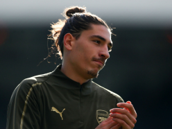Bellerin thigh injury adds to Arsenal