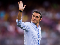Video: Valverde signs contract extension at Barcelona