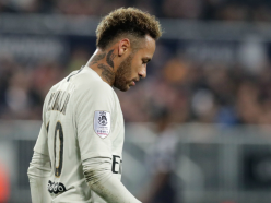 Neymar subbed off with groin injury against Bordeaux