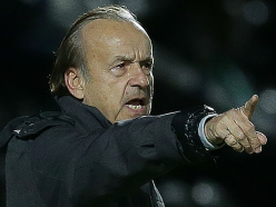 How should Gernot Rohr