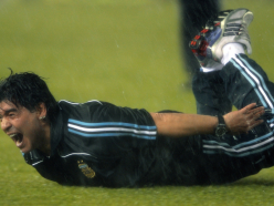 Maradona to return to Argentina bench?! Diego