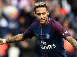 Panna battle: Neymar vs Jesus - Ligue 1 goes social