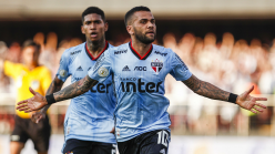 Ex-Barca star Alves looking to leave Sao Paulo and return to Europe