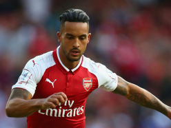 Allardyce admits Arsenal forward Walcott is a top target for Everton