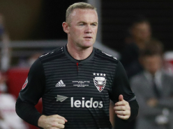 Rooney brace keeps D.C. United rolling in playoff battle