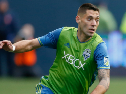 Seattle Sounders 2 Vancouver Whitecaps 0 (2-0 agg): Dempsey brace sends champs through