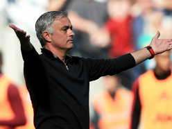 Giggs warns sacking Mourinho will cause Man Utd more problems