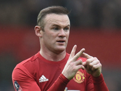 Rooney returns to Manchester United training