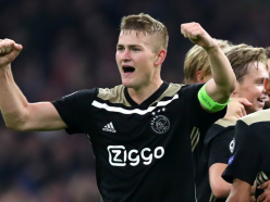 Juventus weigh up defensive targets as De Ligt talks continue