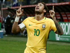 Neymar targets Romario