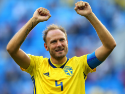 Granqvist refusing to rule out shock switch to Man Utd