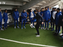 VIDEO: Touzani takes on Chelsea Academy