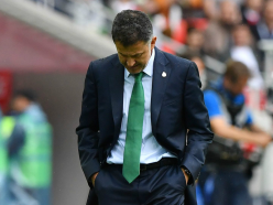 Chicharito slams Osorio critics in message of support for Mexico coach