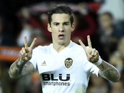 Valencia 3 Young Boys 1: Mina puts Los Che in qualification mix