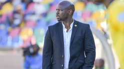 Komphela on why ‘think-skinned’ Hunt will succeed at Kaizer Chiefs