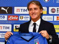 Zola: Italy need more than just Mancini