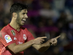 Solari off to flying start as Madrid roll Melilla