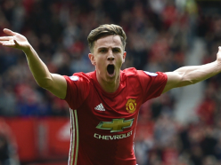Man Utd youngster Harrop joins Preston