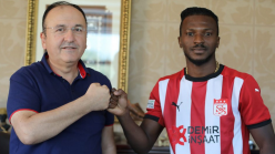 Olanrewaju Kayode: Nigeria striker joins Sivasspor on loan